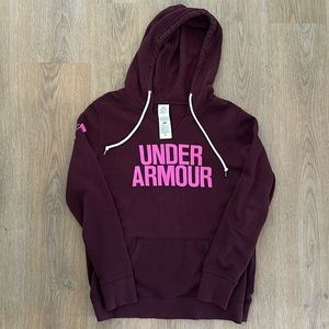 Hoodie. Great condition! Size M but seems more like a S. see measurements in pic